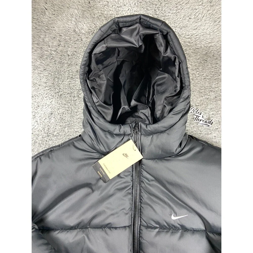 Nike Classic Puffer Therma-FIT Loose Fit Hooded Jacket Size 1X Women Plus Size